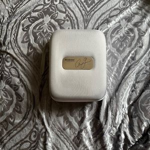 *Limited Edition* Ariana Grande Brookestone Cat Headphones With Charger